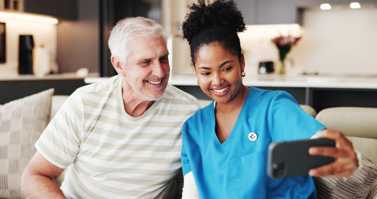 Featured image for What Should I Expect During My First 30 Days with New Full Dentures?
