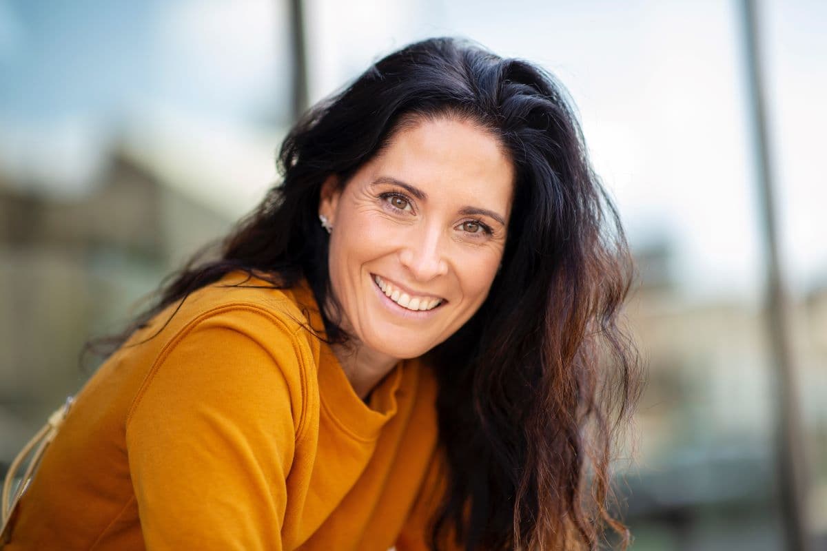 Featured image for How Can I Stop Lisping and Speak Clearly with New Full Dentures?