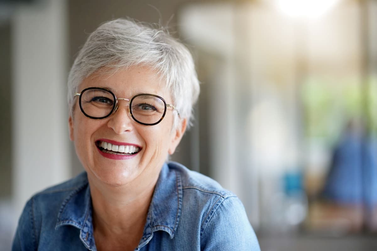 Featured image for Can Dental Implants Fail After 10 Years? Understanding Peri-implantitis