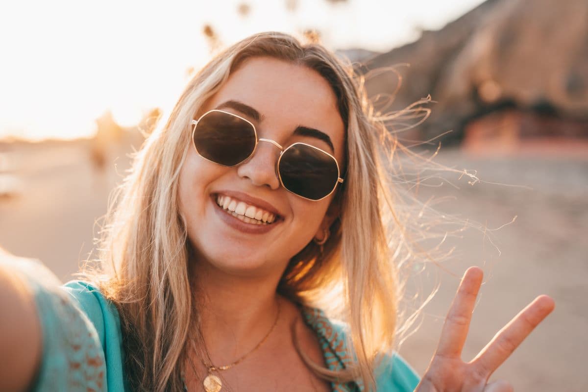 Featured image for Choosing the Natural Look: How to Pick a Tooth Shape That Matches Your Face Shape