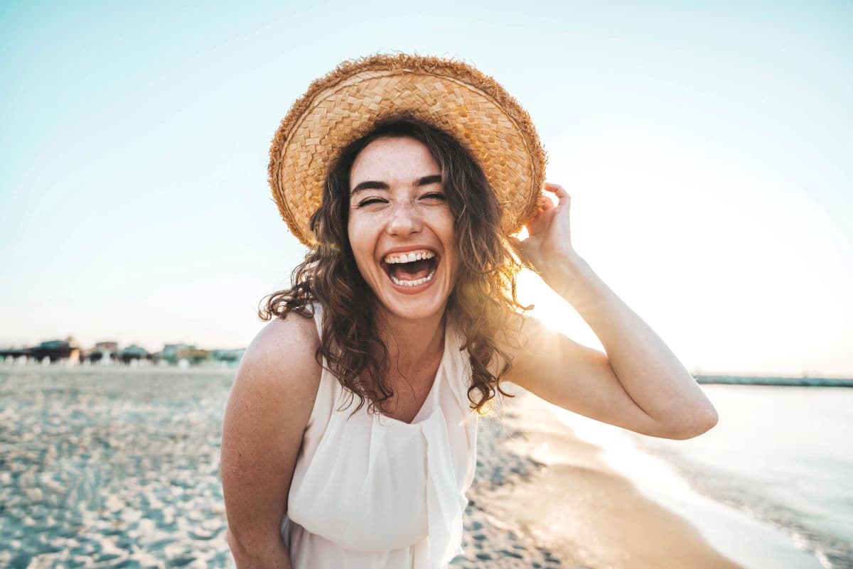 Featured image for Can Smoothing Down a Jagged Tooth Edge Change the Way My Floss Slides Between My Teeth?