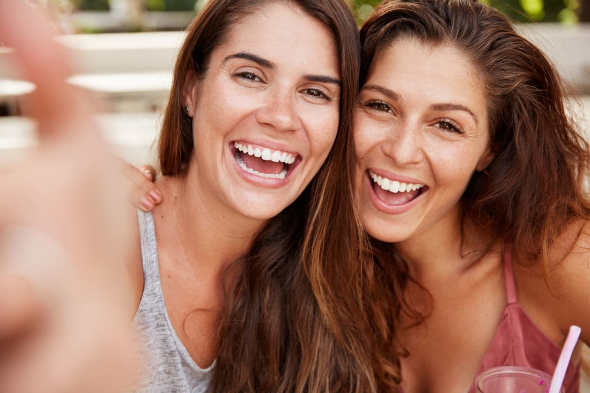 Featured image for How Do You Keep Your Invisible Braces from Turning Yellow or Smelling Bad Over Time?