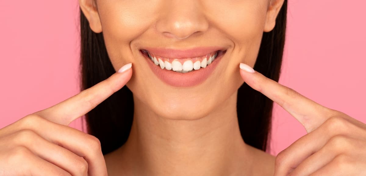 Featured image for Why Does Gum Recession Make a Tooth Feel Sore Right at the Gum Line?