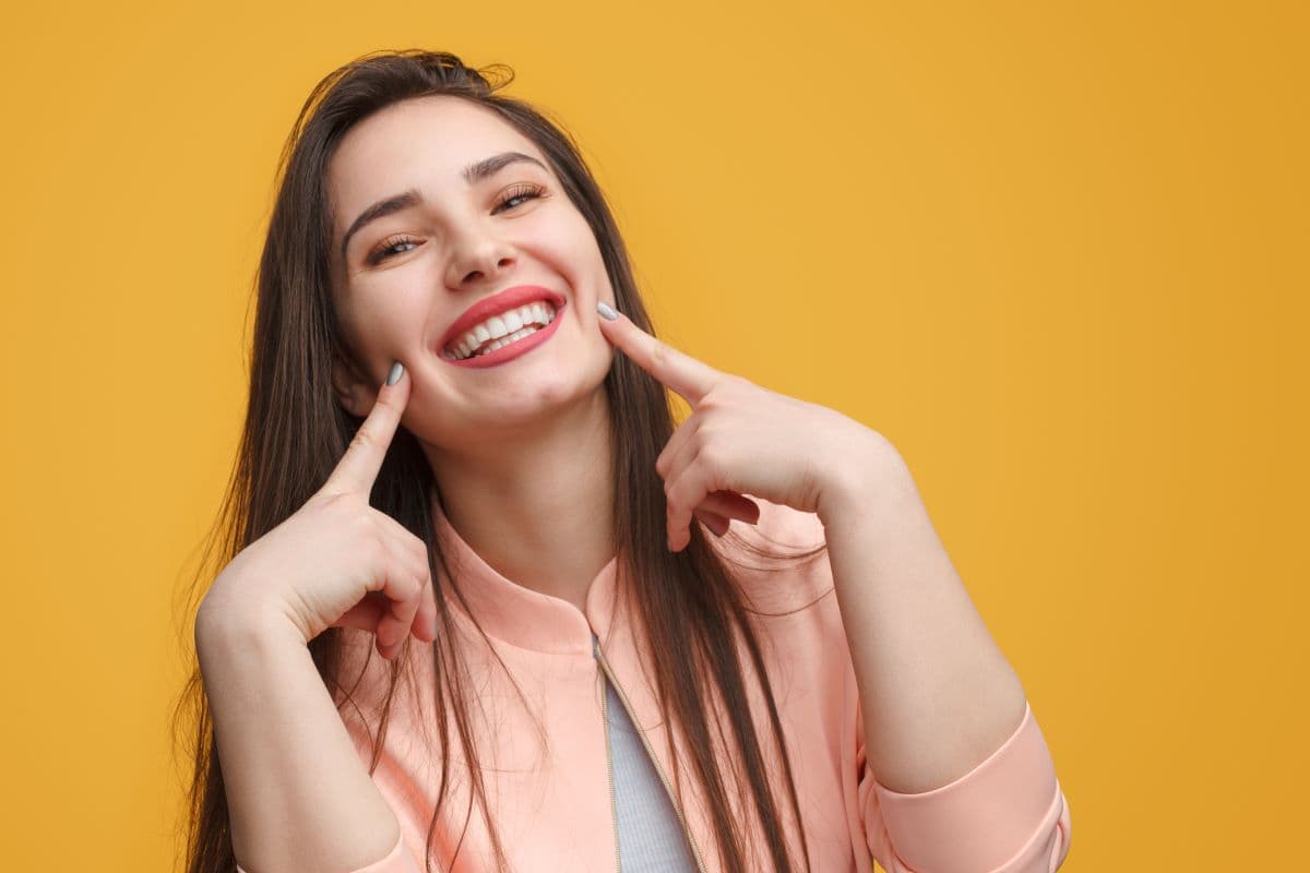 Featured image for What Happens If a Dental Hygienist Uses a Standard Sonic Tool Near Your Composite Veneers?