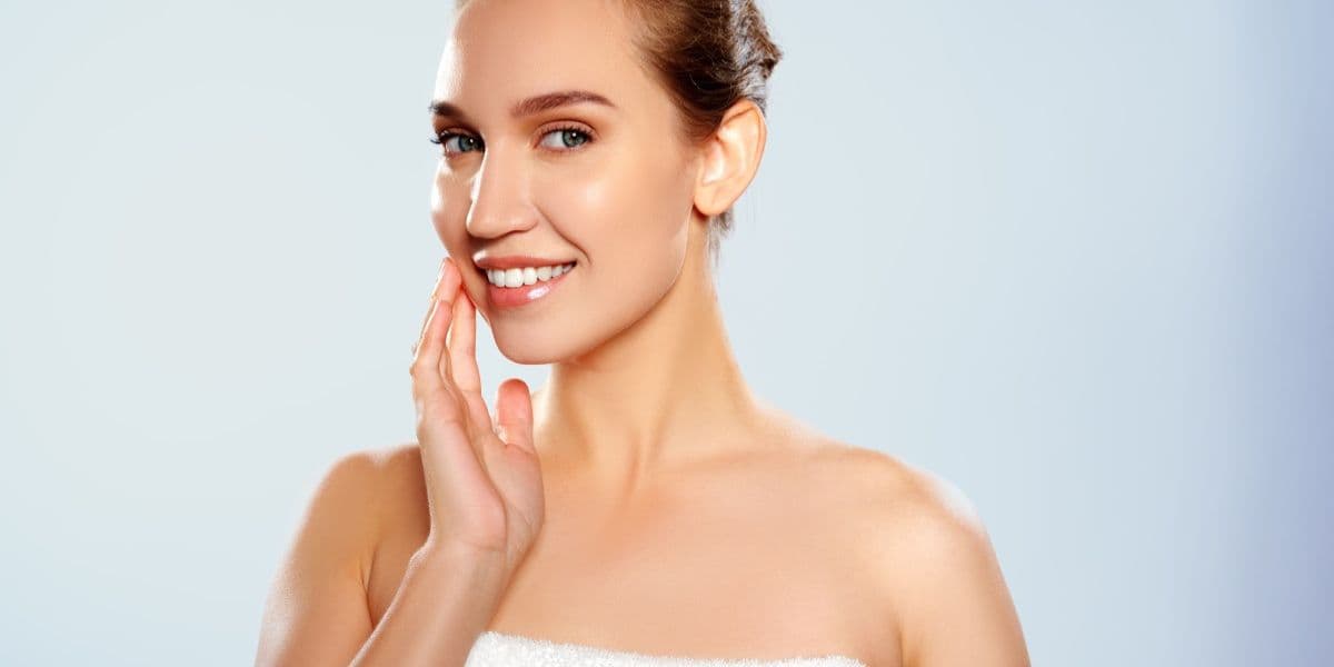Featured image for How Dentists Prepare Teeth Before Placing Dental Veneers